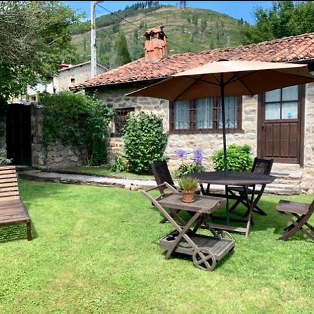 La Casita De Cuestallano Renedo De Cabuerniga Extérieur photo