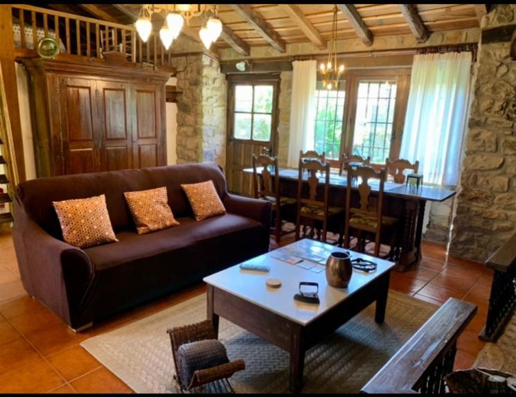 La Casita De Cuestallano Renedo De Cabuerniga Extérieur photo